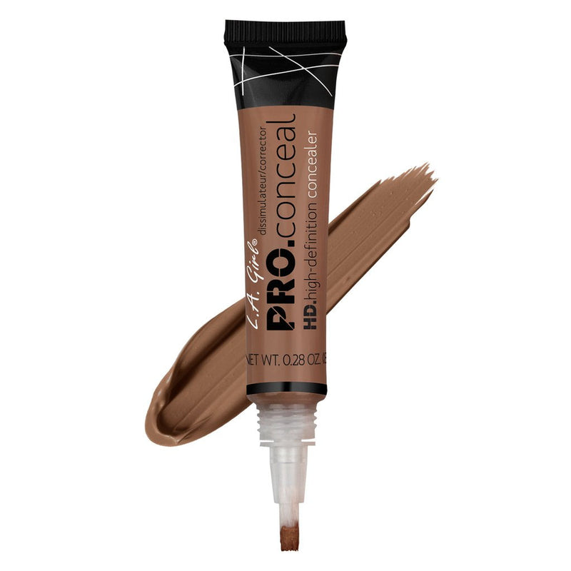 HD Pro Conceal - Minimizes fine lines around the eyes.